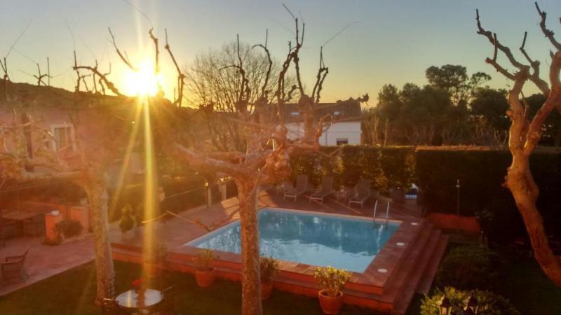 Mas De Baix Hotell Cabrils Exteriör bild