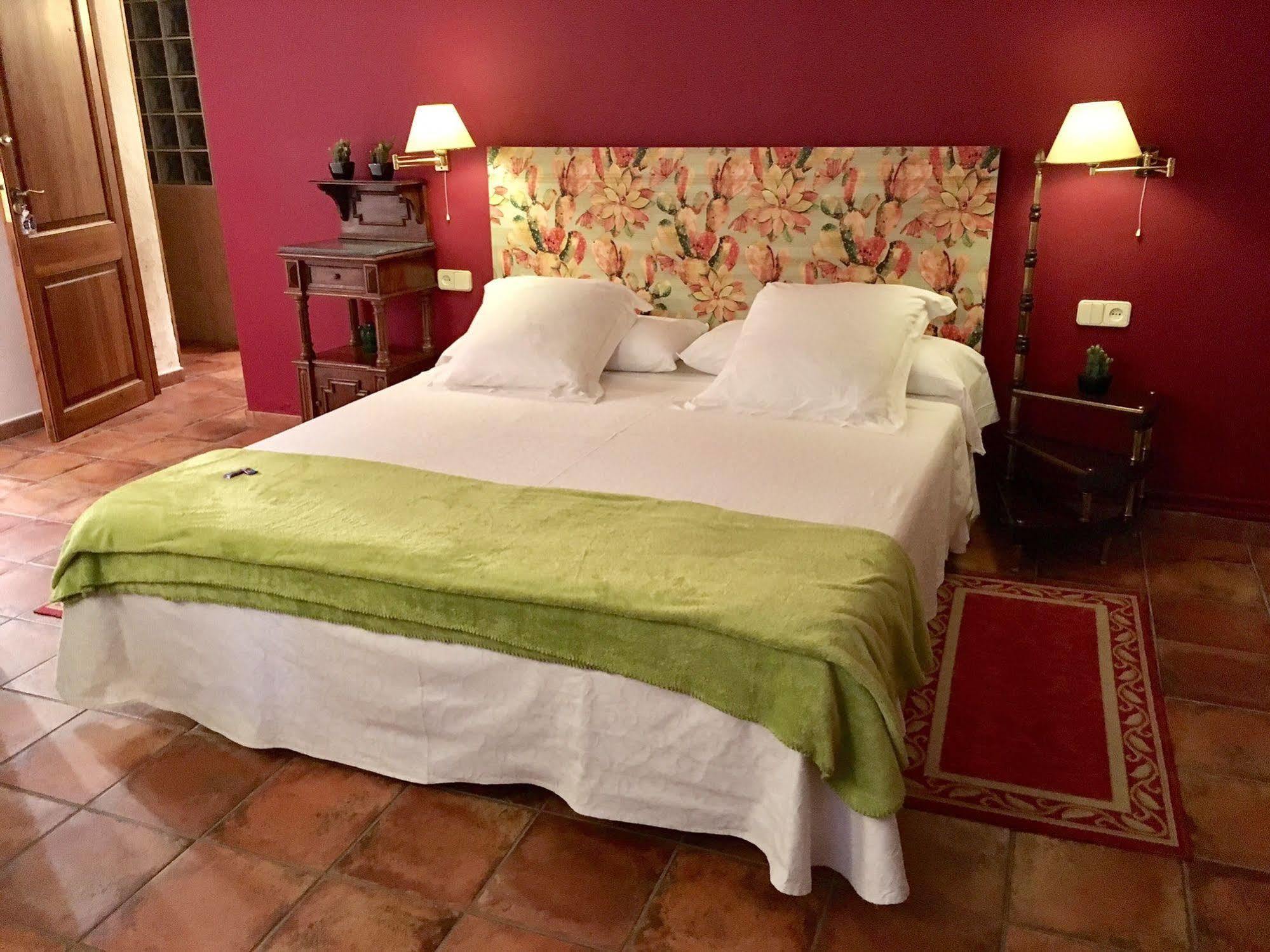 Mas De Baix Hotell Cabrils Exteriör bild