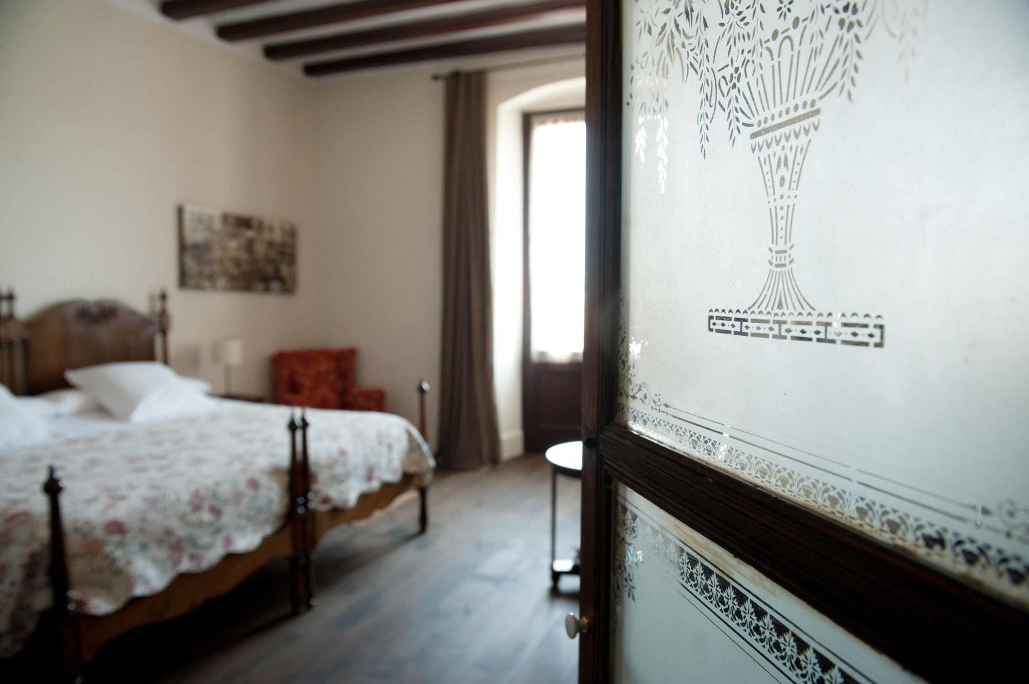 Mas De Baix Hotell Cabrils Exteriör bild