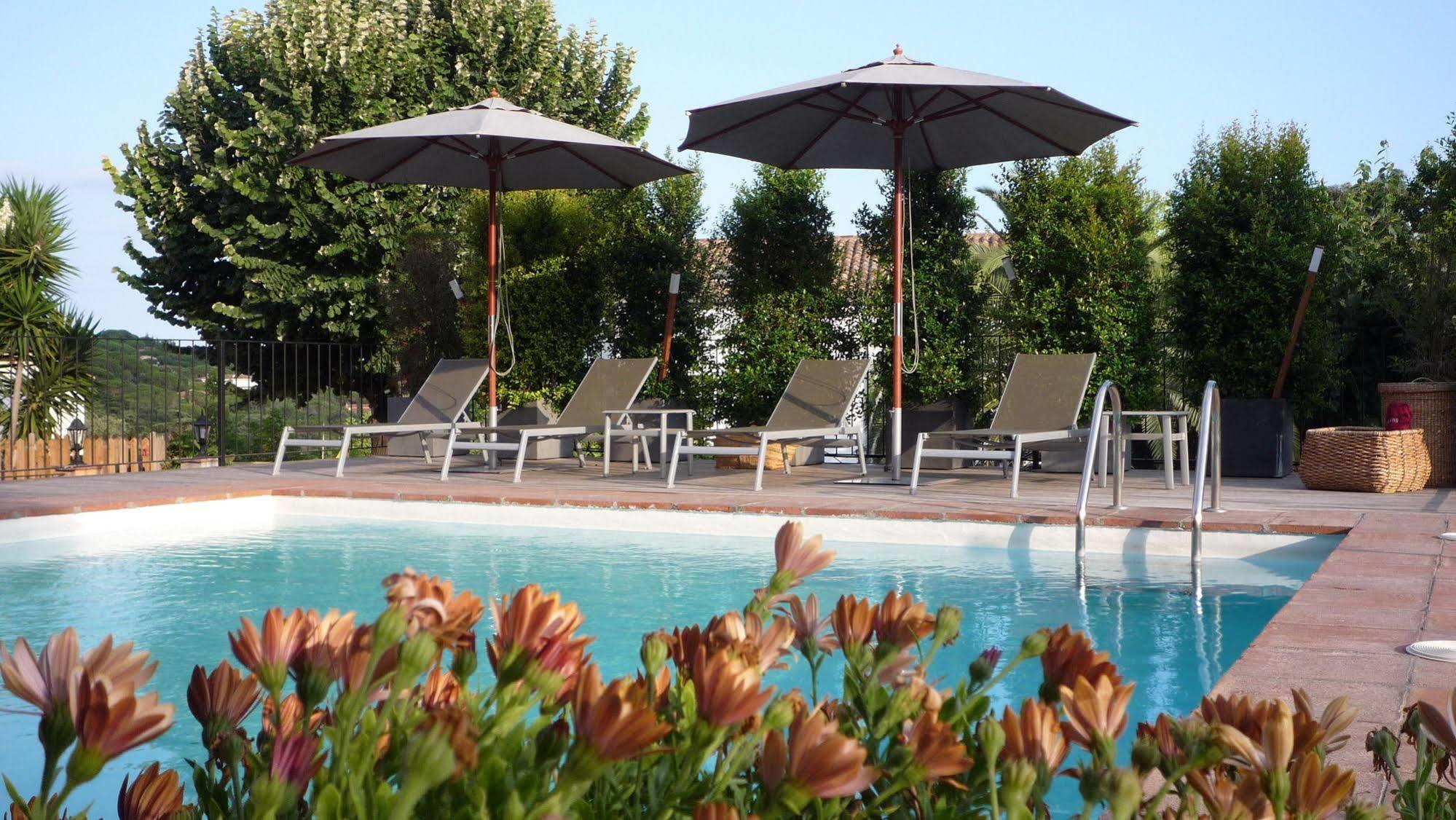 Mas De Baix Hotell Cabrils Exteriör bild